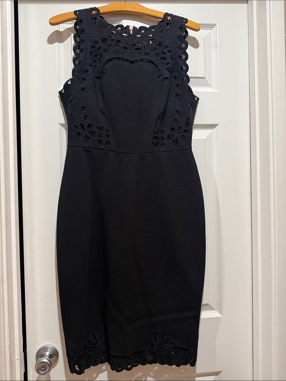 Ted Baker - Women’s Black Sleeveless Lace-Trim Sheath Dress